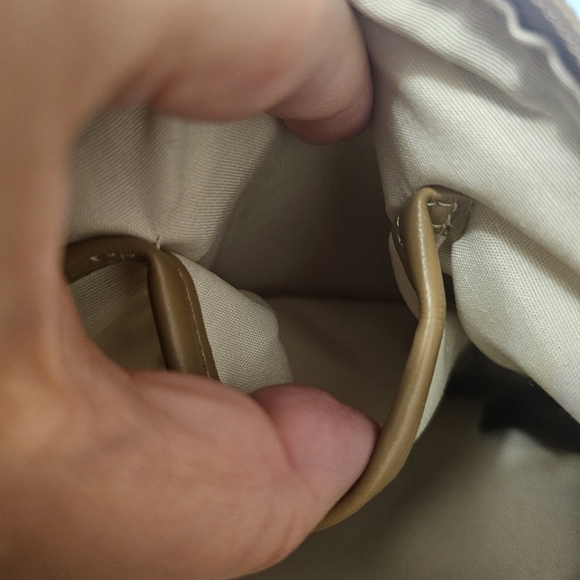 Beige and Gold Tahari Women's Wristlet - Picture 8 of 11